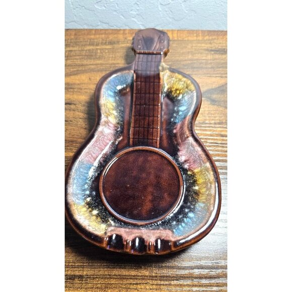 Vintage Ceramic Guitar-Shaped Ashtray In Multicolor Glaze Finish Made in Japan - Picture 6 of 8